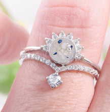 Load image into Gallery viewer, Cremation Memorial Ash Ring- The Hannah Ring